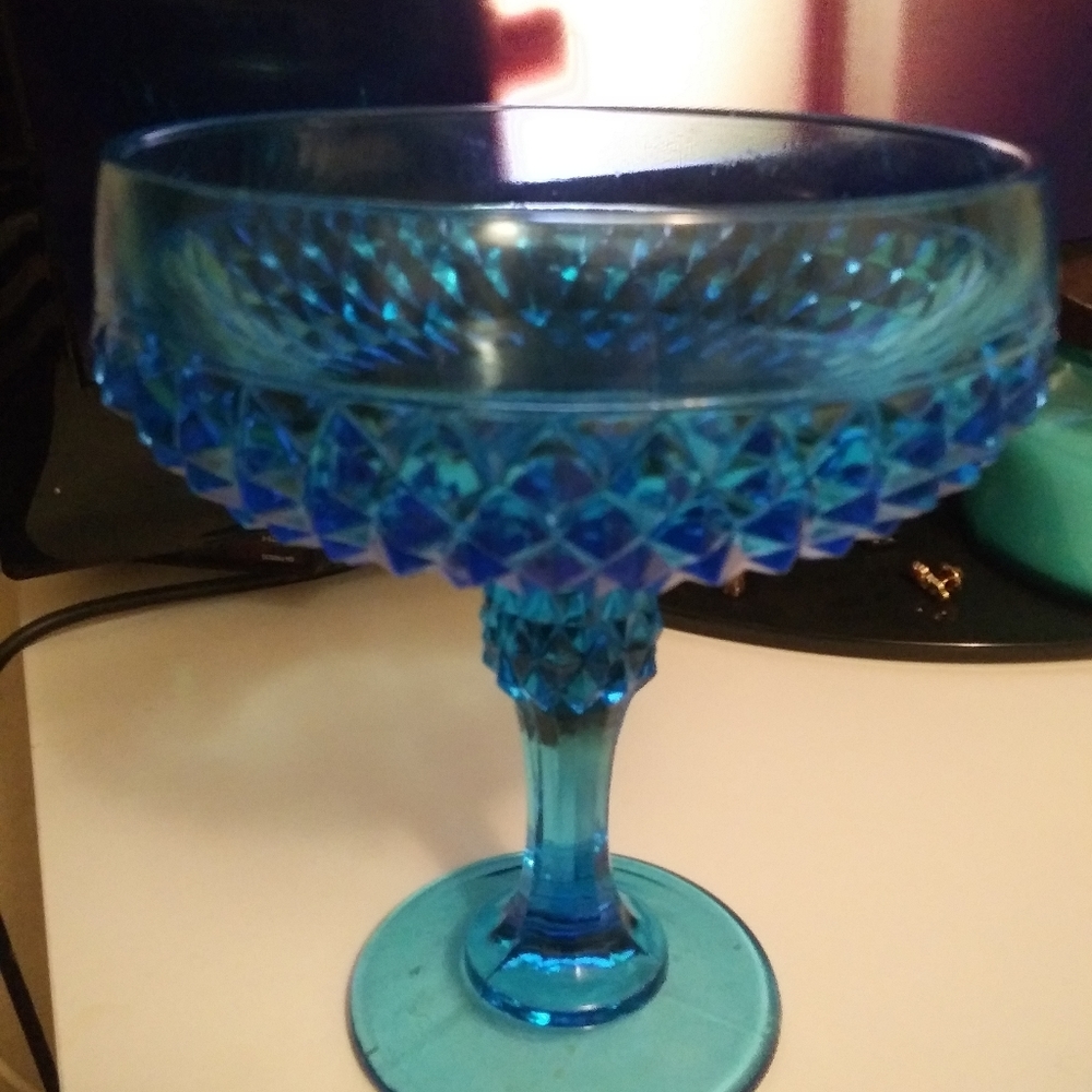 Antique Blue Moonglass